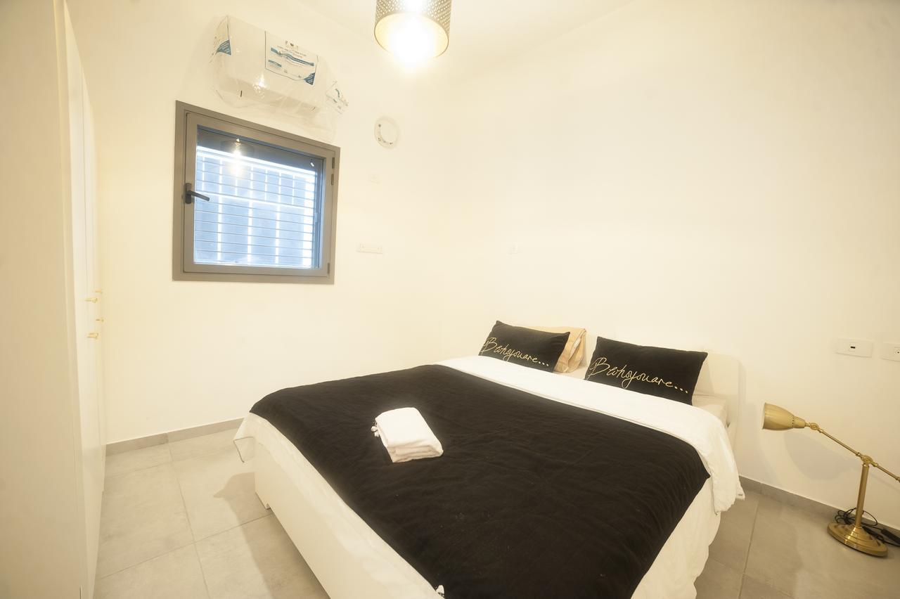 Luxury 2 Bedrooms Apartments Rothschild + Balcony Тель-Авив Экстерьер фото